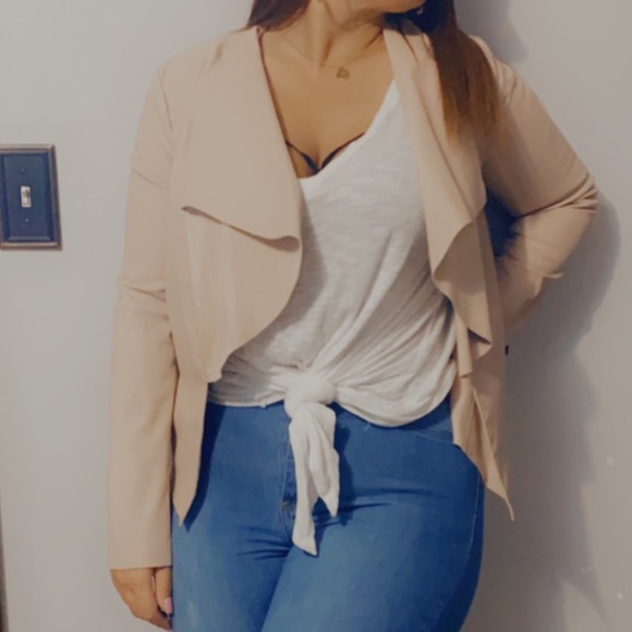 Zara’s Women’s Pale Pink Faux Leather Jacket - Picture 11 of 13